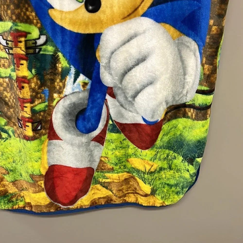 SONIC The Hedgehog Vibrant Fleece Blue Blanket- approx 48” by 36” 10/19